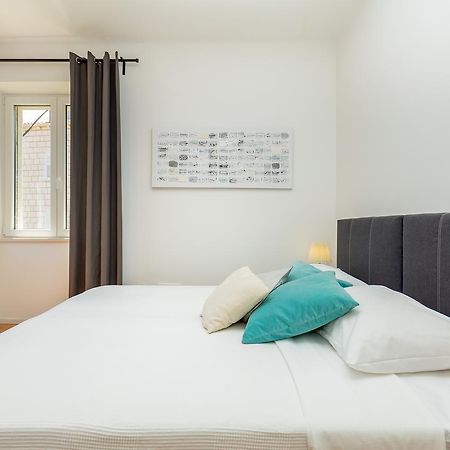 Downtown Serenity House دوبروفينك المظهر الخارجي الصورة