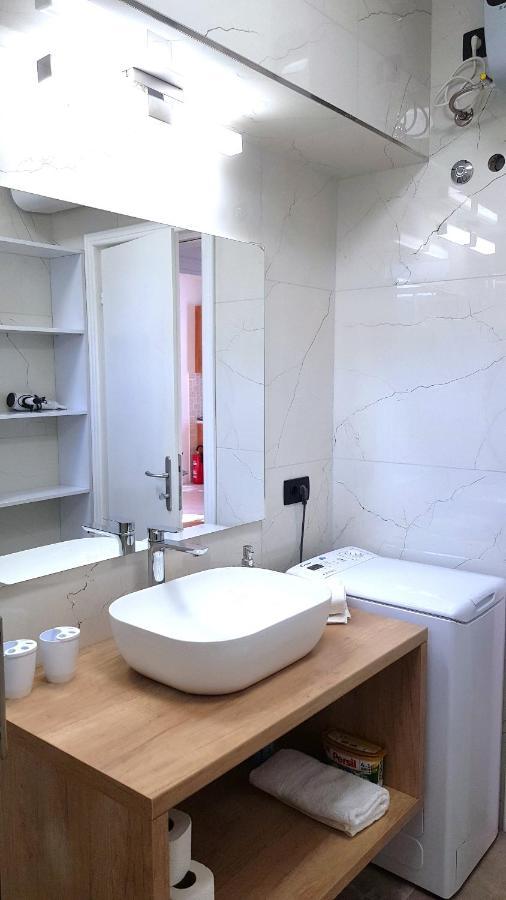 Downtown Serenity House دوبروفينك المظهر الخارجي الصورة