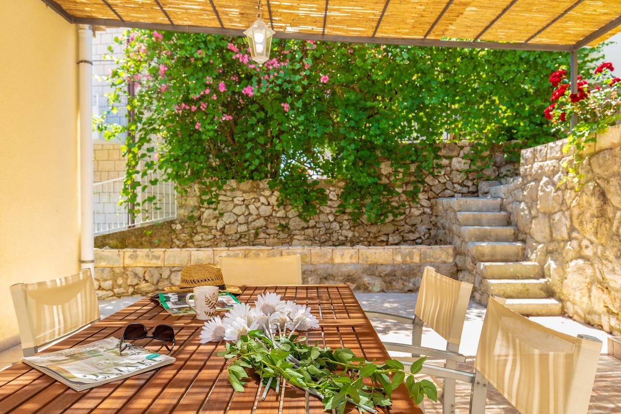 Downtown Serenity House دوبروفينك المظهر الخارجي الصورة