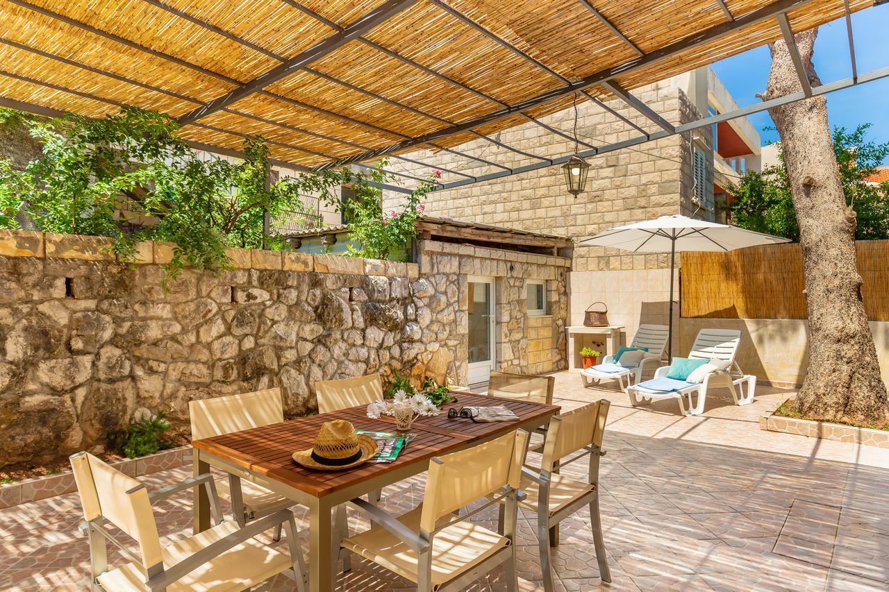 Downtown Serenity House دوبروفينك المظهر الخارجي الصورة