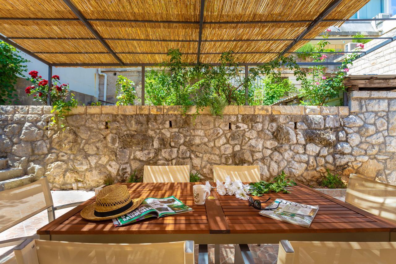 Downtown Serenity House دوبروفينك المظهر الخارجي الصورة